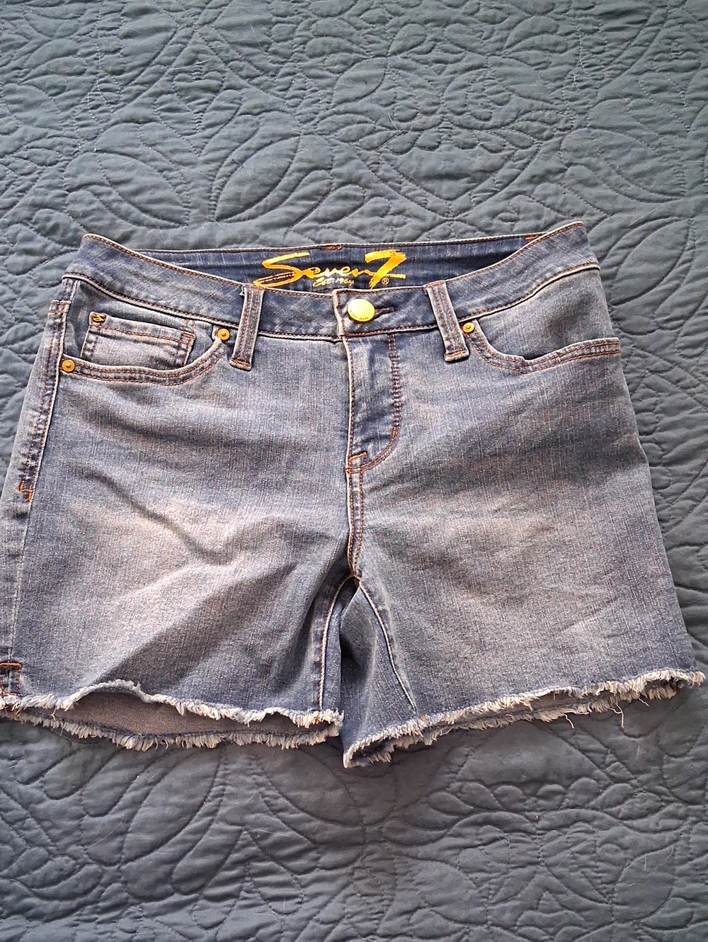 Seven7 Frayed Hem Denim Shorts in Light Blue Wash